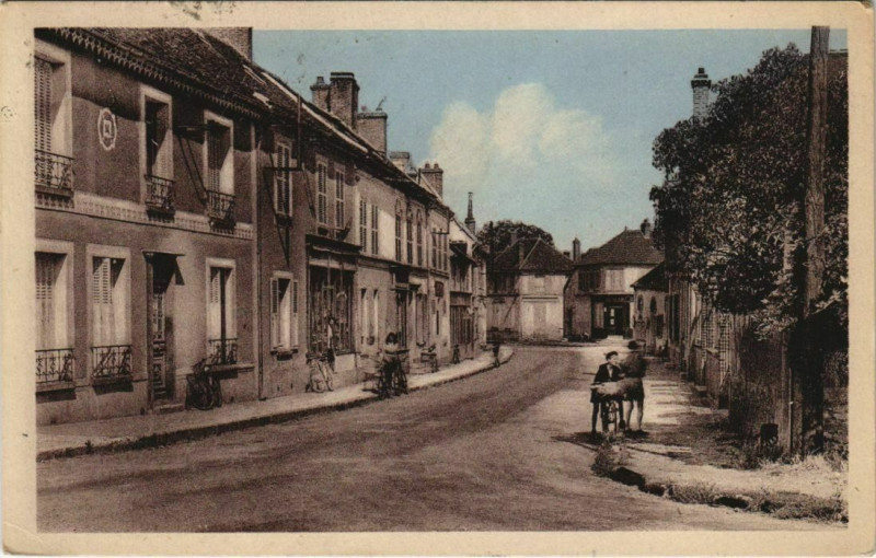 Carte postale ancienne Beton-Bazoches La Grande Rue à Beton-Bazoches