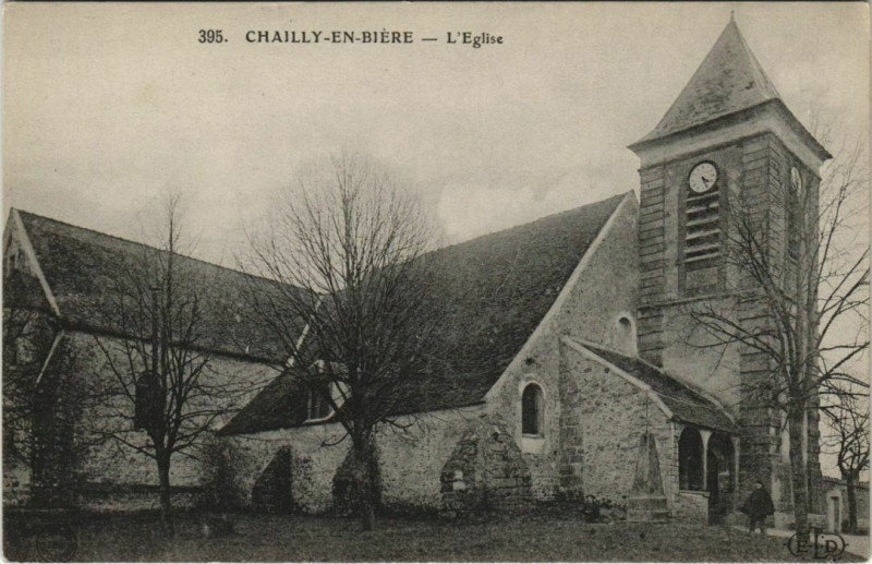 Carte postale ancienne Chailly-en-Biere - L'Eglise à Chailly-en-Bière
