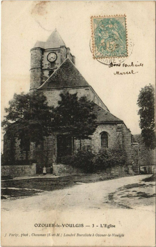 Carte postale ancienne Ozouer-le-Voulgis - L'Eglise à Ozouer-le-Voulgis
