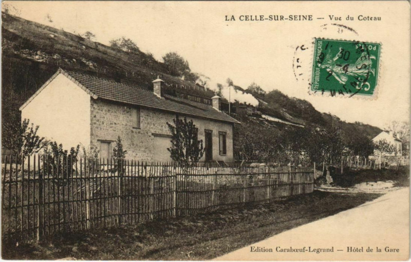 Carte postale ancienne La Celle-sur-Seine - Vue du Coteau