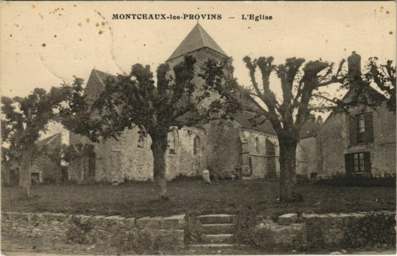 Carte postale ancienne Montceaux-les.Provins - L'Eglise à Provins