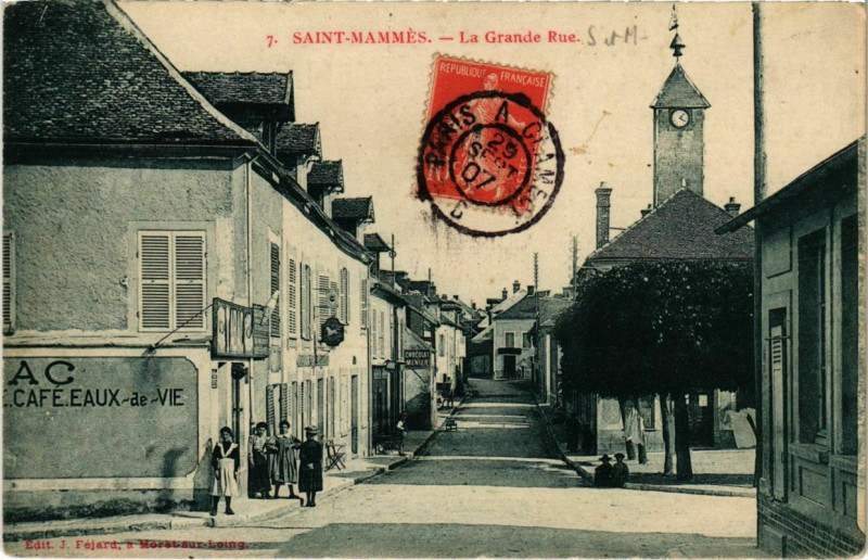 Carte postale ancienne Saint-Mammes Grande Rue à Saint-Mammès