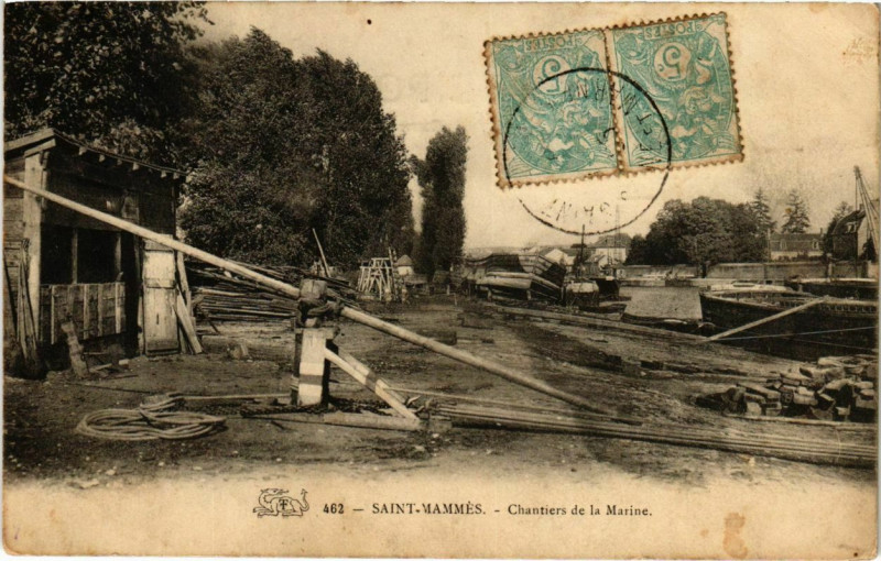 Carte postale ancienne Saint-Mammes Chantiers de la Marine à Saint-Mammès