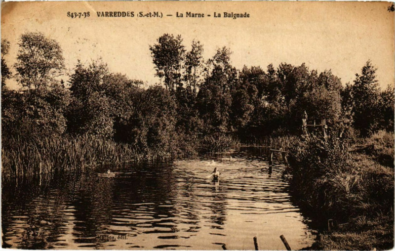 Carte postale ancienne Varreddes - La Marne - La Baignade  à Varreddes