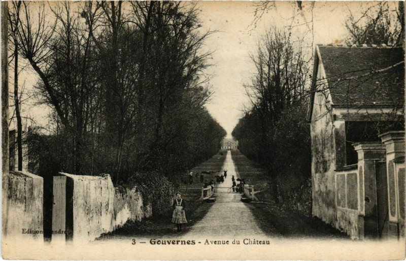 Carte postale ancienne Gouvernes - Avenue du Chateau  à Gouvernes