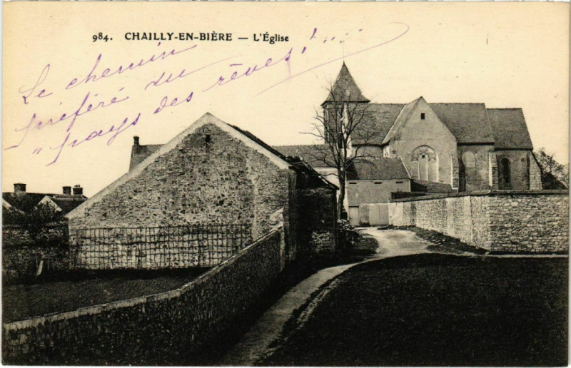 Carte postale ancienne Chailly-en-Brie - L'Eglise  à Chailly-en-Brie