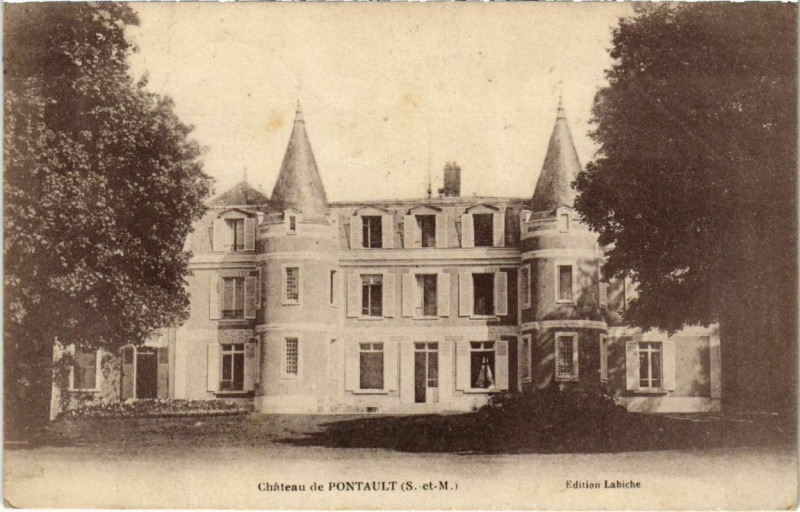 Carte postale ancienne Pontault - Chateau de Pontault 