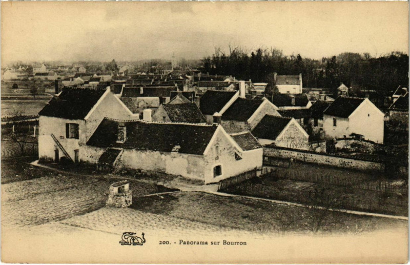 Carte postale ancienne Bourron - Panorama 