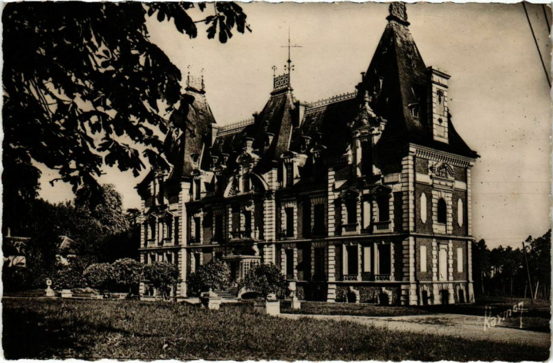 Carte postale ancienne Montry - Le Chateau  à Montry