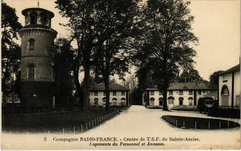 Carte postale ancienne Compagnie Radio-France - Centre de T.S.F. De Sainte-Assise 