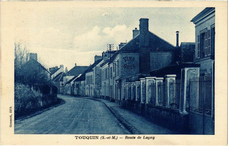 Carte postale ancienne Touquin - Route de Lagny  à Touquin
