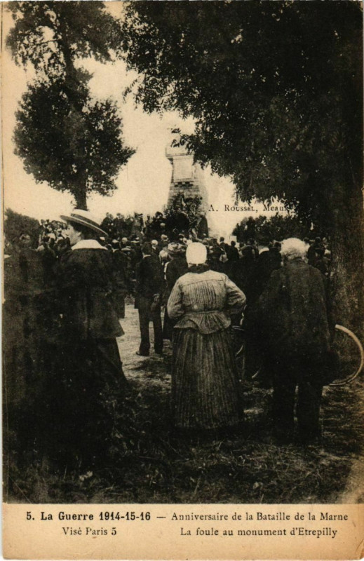 Carte postale ancienne Etrepilly - La Foue au Monumentd'Etrepilly  à Étrépilly