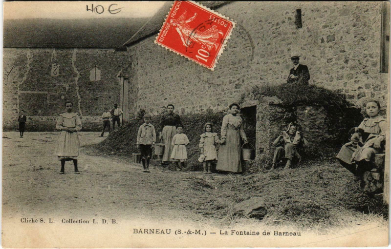 Carte postale ancienne Barneau La Fontaine de Barneau