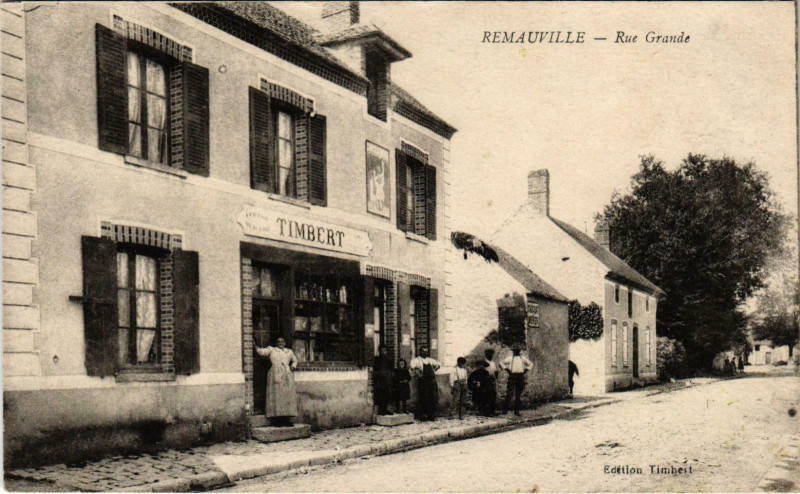 Carte postale ancienne Remauville Rue Grande à Remauville
