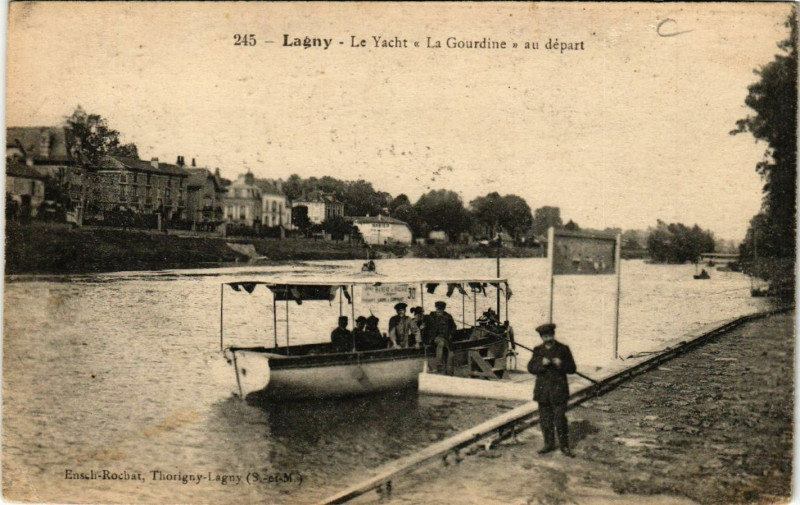 Carte postale ancienne Lagny - Le Yacht