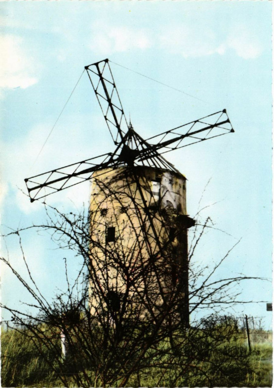 Carte postale ancienne Chelles - Le Moulin de Jean Valjean à Chelles