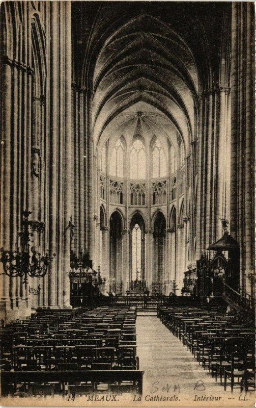 Carte postale ancienne Meaux - La Cathedrale - Interieur à Meaux