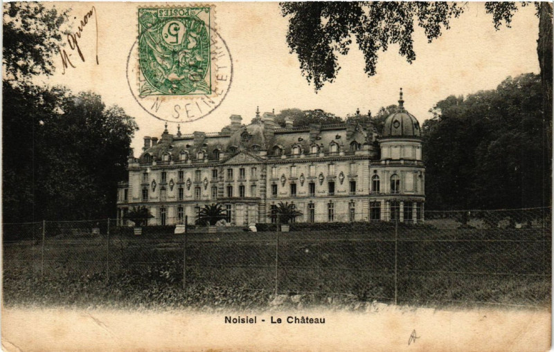Carte postale ancienne Le Château à Noisiel