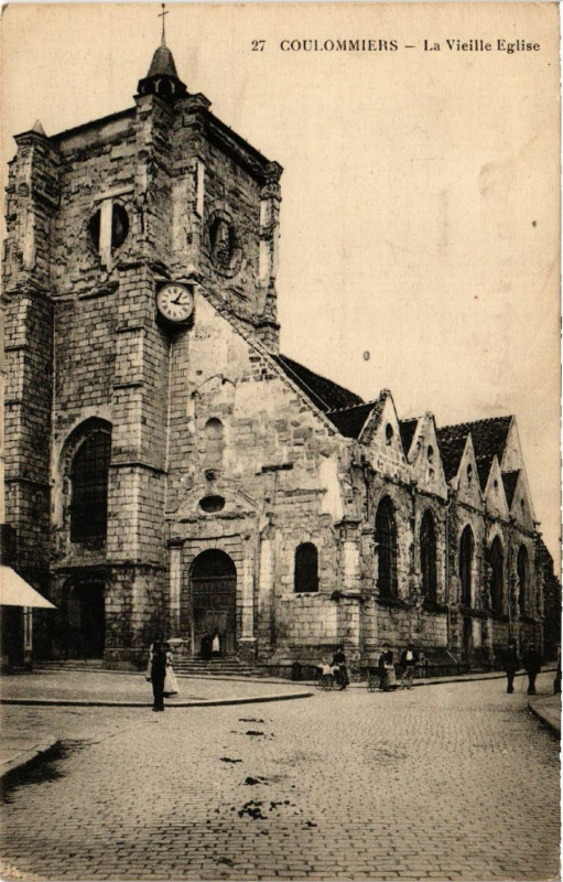Carte postale ancienne Coulommiers - La Vieille Eglise à Coulommiers