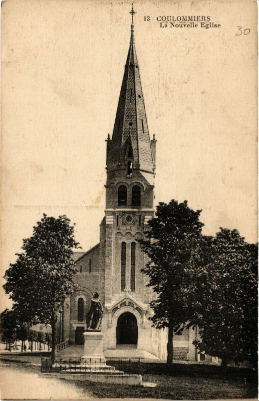 Carte postale ancienne Coulommiers - La Nouvelle Eglise à Coulommiers