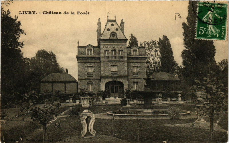 Carte postale ancienne Livry - Chateau de la Foret