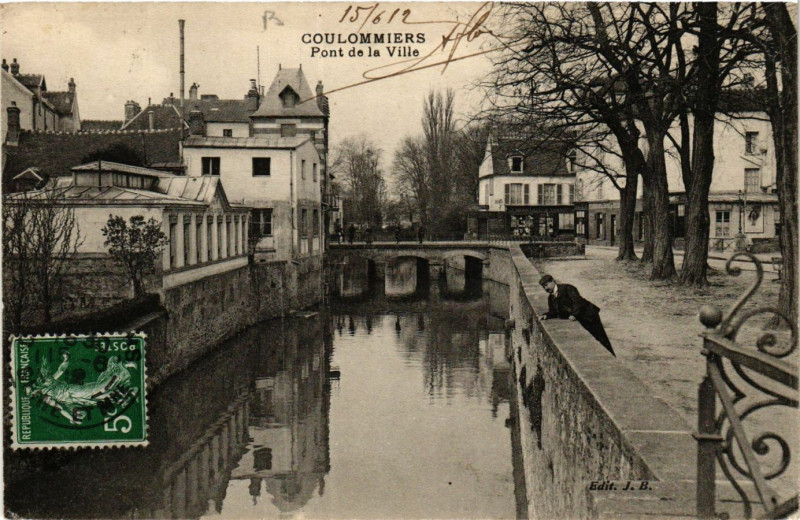 Carte postale ancienne Coulommiers - Pont de la Ville à Coulommiers