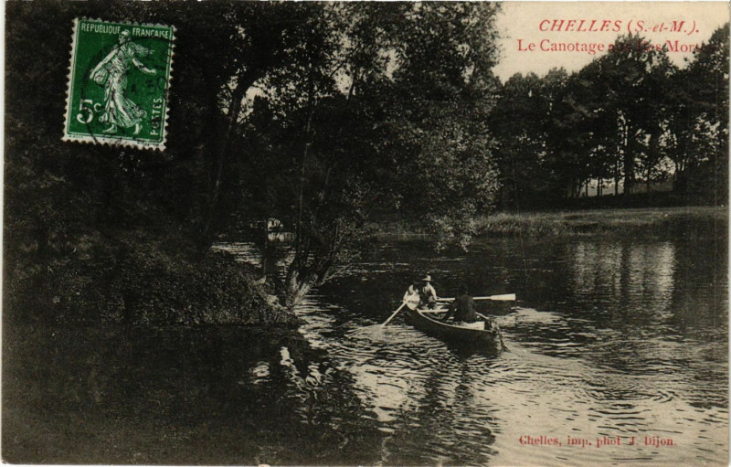 Carte postale ancienne Chelles - Le Canotage pur ls s/ Marne à Chelles