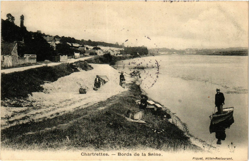 Carte postale ancienne Chartrettes - Bords de la Seine à Chartrettes