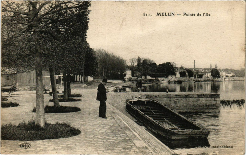 Carte postale ancienne Melun - Pointre de l'Ile à Melun
