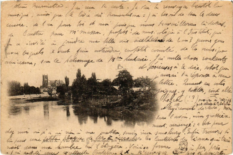 Carte postale ancienne Meaux - Vue prise de la Promenade des Trinitaires à Meaux