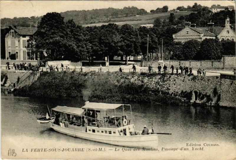 Carte postale ancienne La Ferte-sous-Jouarre - Le Quai des Moulins Passage à La Ferté-sous-Jouarre
