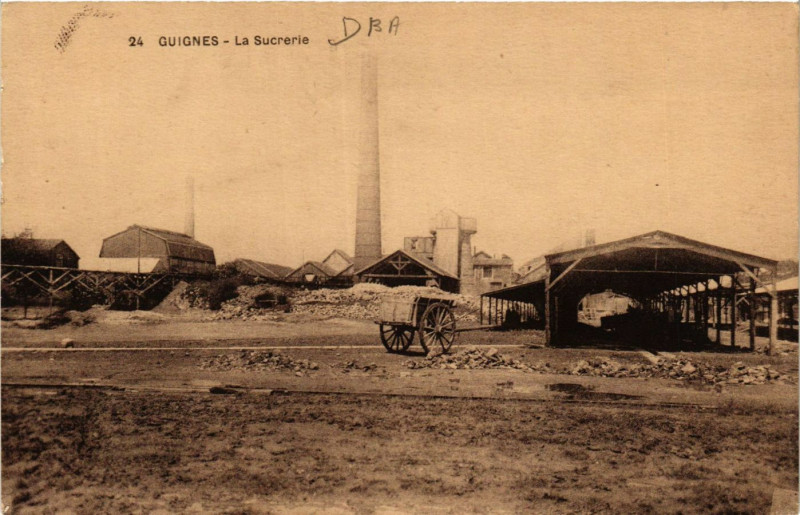 Carte postale ancienne Guignes - La Sucrerie à Guignes