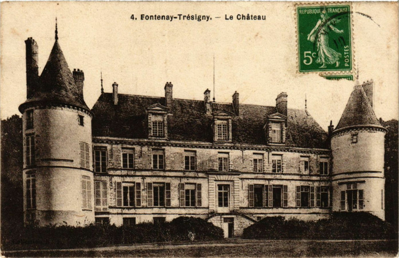 Carte postale ancienne Fontaine-Tresigny - Le Chateau