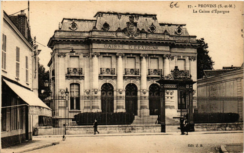 Carte postale ancienne Provins - La Caisse d'Epargne à Provins