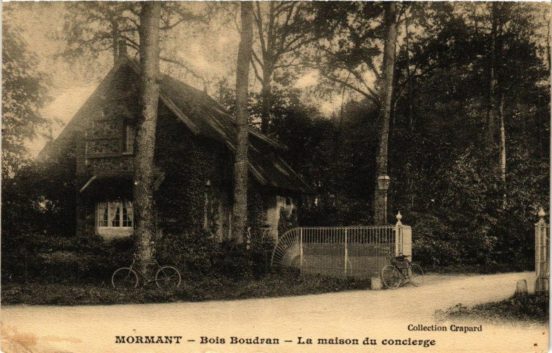 Carte postale ancienne Mormant - Bois Boudran - La maison du concierge à Mormant