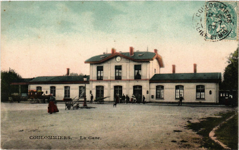 Carte postale ancienne Coulommiers - Le Gare à Coulommiers