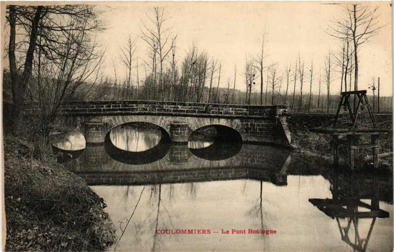 Carte postale ancienne Coulommiers - Le Pont Boulogne à Coulommiers