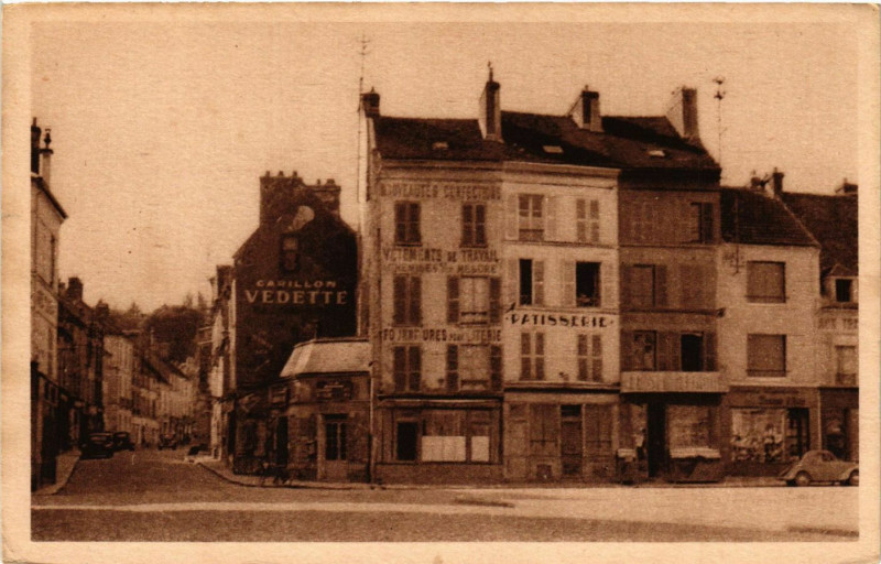 Carte postale ancienne La Ferte-sous-Jouarre - Le Place et la Rue de la Gare à La Ferté-sous-Jouarre