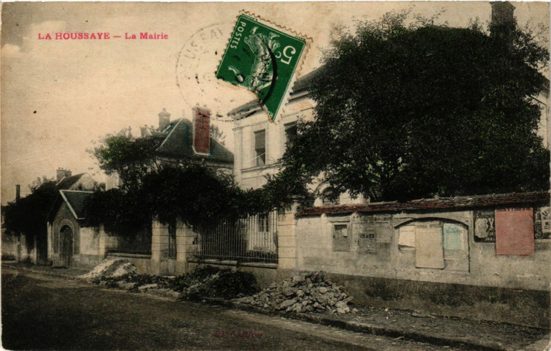 Carte postale ancienne La Houssays - La Mairie