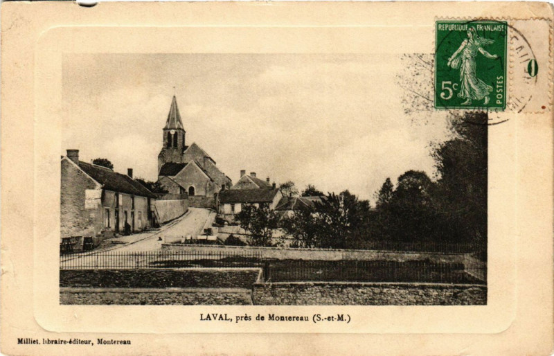 Carte postale ancienne Laval pres de Monterau