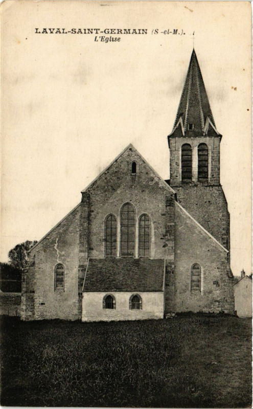 Carte postale ancienne Laval-Saint-Germain - L'Eglise