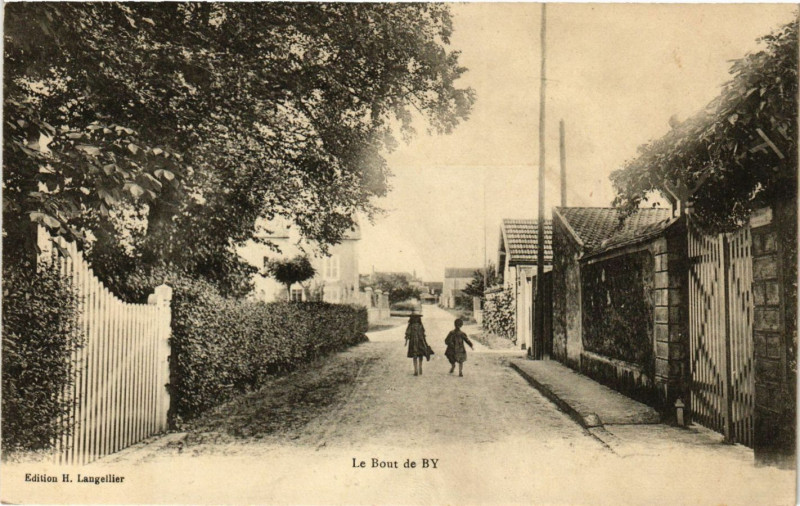 Carte postale ancienne Le Bout de By