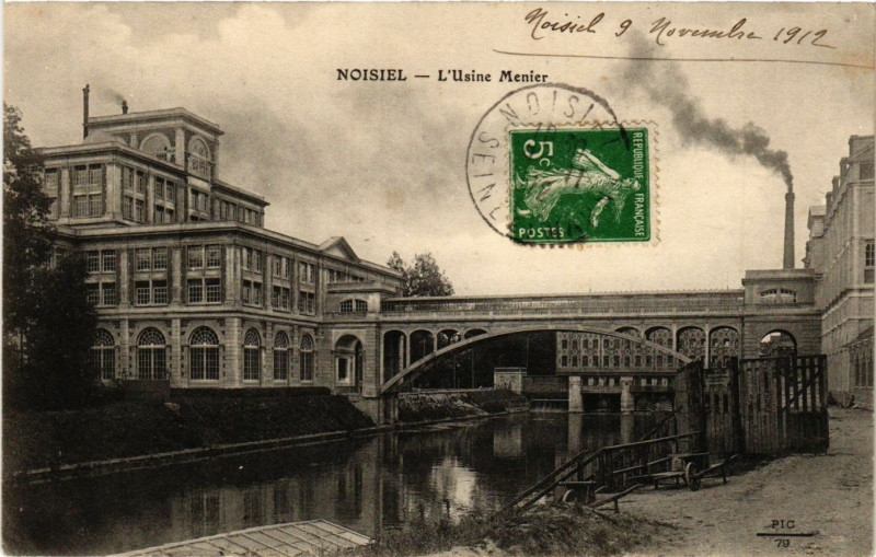 Carte postale ancienne L'Usine Menier à Noisiel