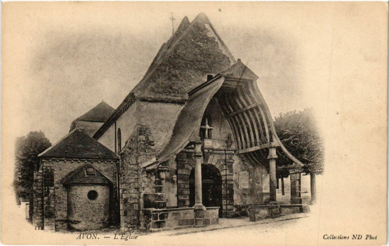 Carte postale ancienne Avon - L'Eglise à Avon