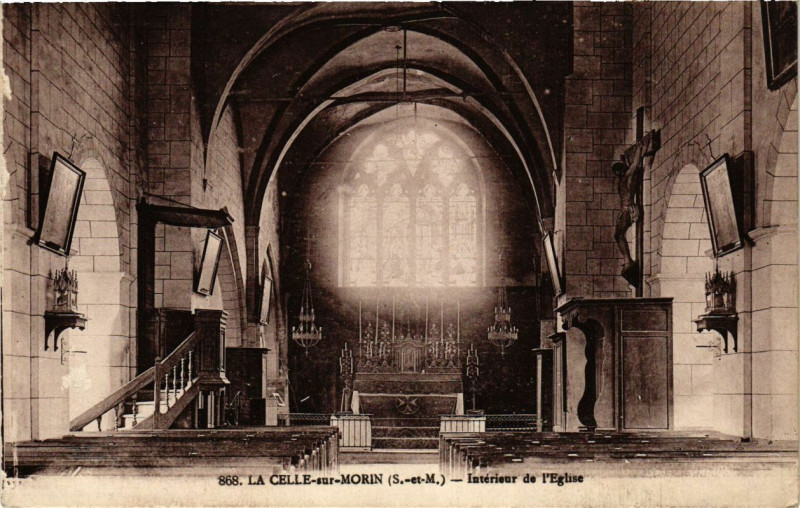 Carte postale ancienne La Celle-sur-Morin - Interieur de l'Eglise à La Celle-sur-Morin