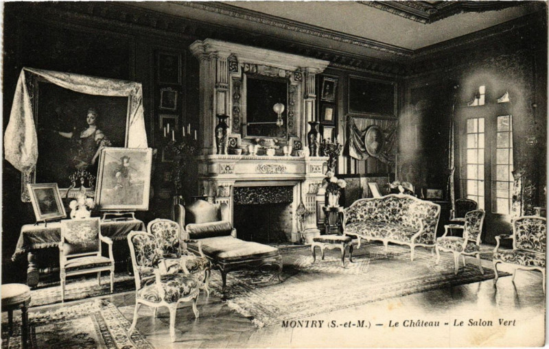 Carte postale ancienne Montry - Le Chateau - Le Salon Vert à Montry