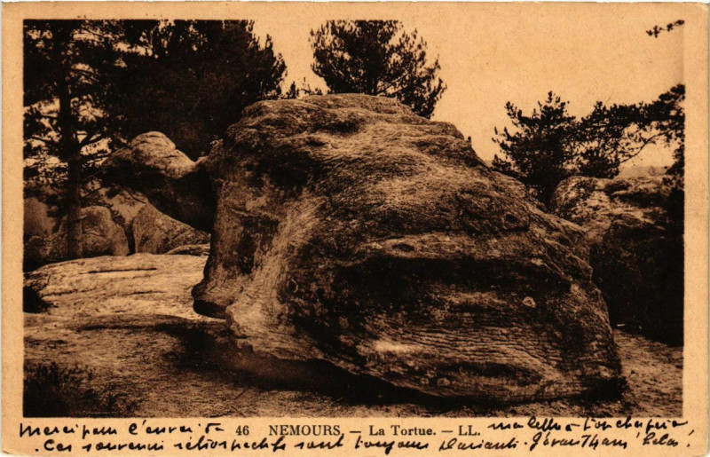 Carte postale ancienne Nemours - La Tortue à Nemours