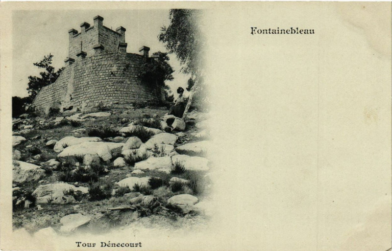 Carte postale ancienne Fontainebleau - Tour Denecourt à Fontainebleau