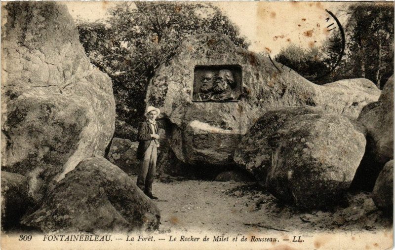 Carte postale ancienne Fontainebleau - La Foret - Le Rocher de Milet et de Rousseau à Fontainebleau