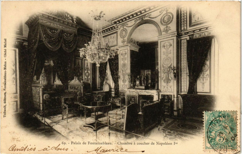 Carte postale ancienne Palais de Fontainebleau - Chambre a coucher de Napoleon Ier à Fontainebleau
